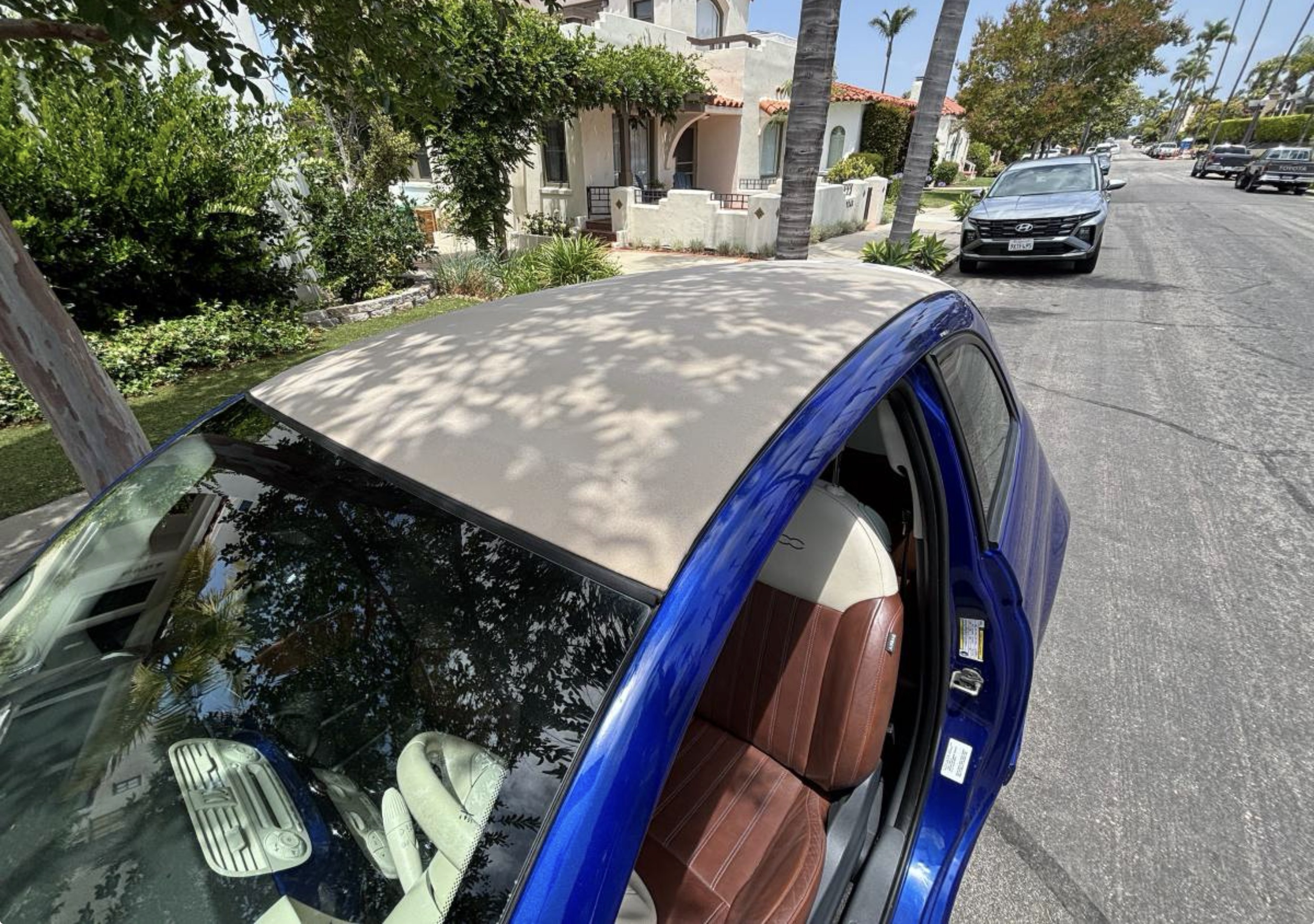 Used 2012 FIAT 500 Lounge w/ Luxury Leather Pkg FWD image 9
