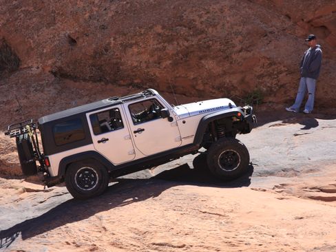 Used 2007 Jeep Wrangler Unlimited Rubicon w/ PWR Convenience Group image 21