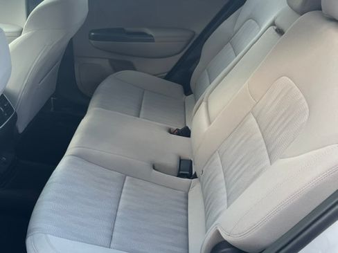 Used 2020 Kia Sportage LX AWD/4WD image 11