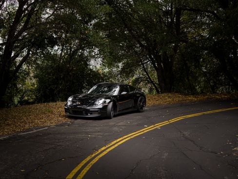 Used 2022 Porsche 911 GT3 RS image 8