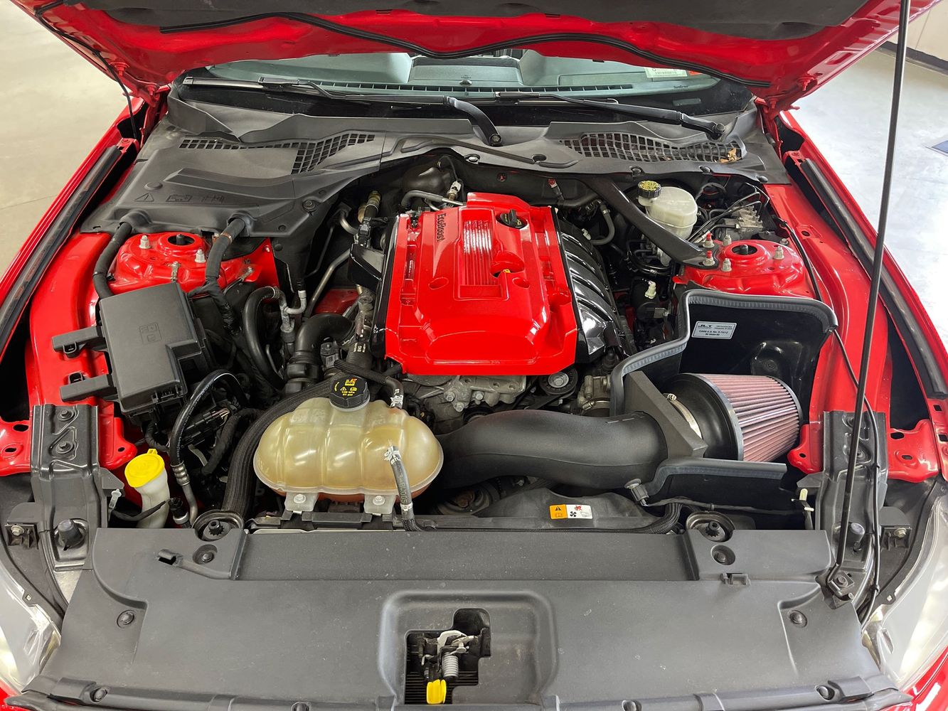 Used 2015 Ford Mustang Premium RWD image 11