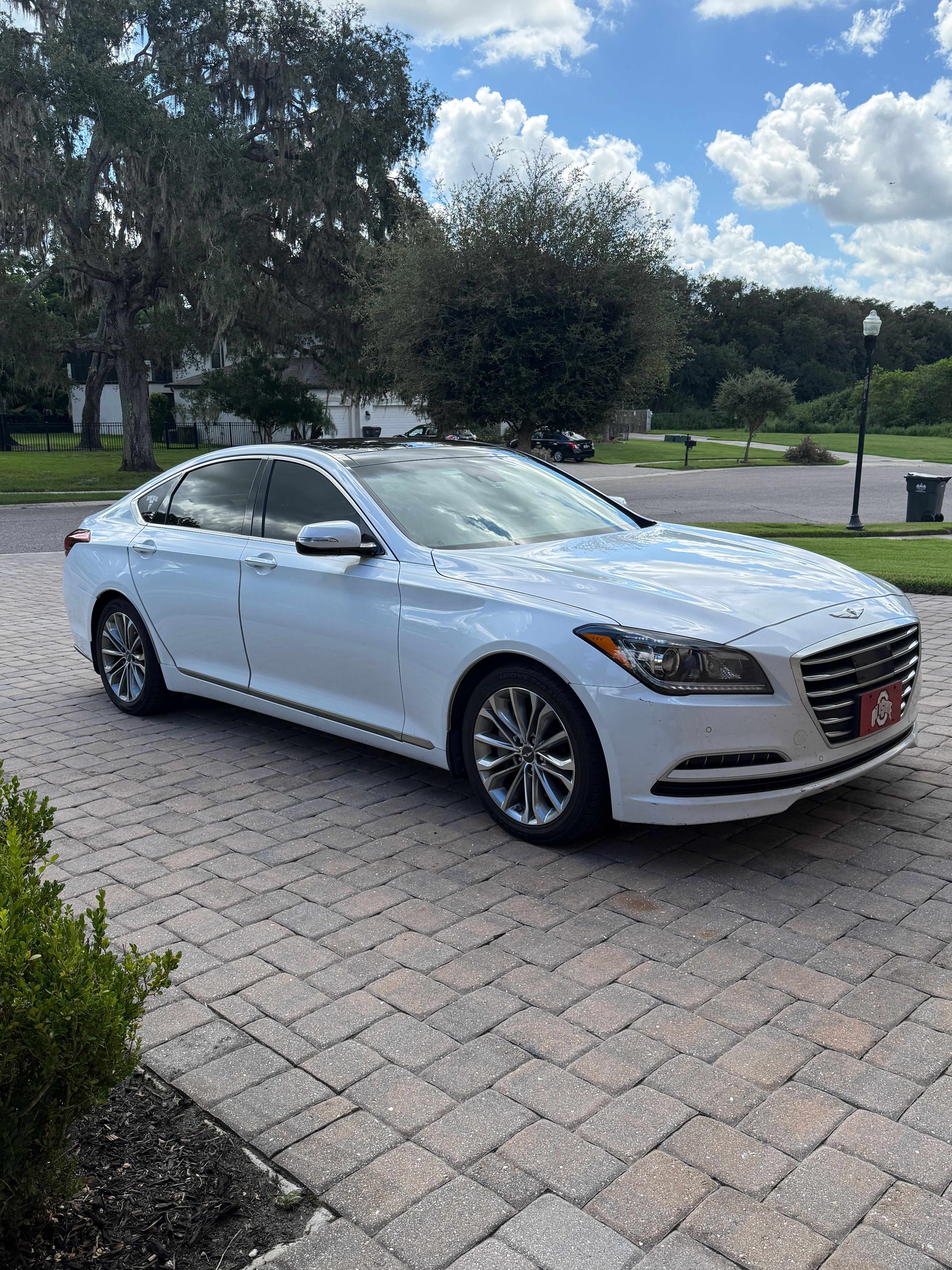 Used 2015 Hyundai Genesis 3.8 w/ Option Group 03 RWD image 1