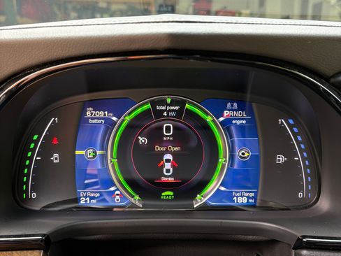 Used 2014 Cadillac ELR w/ Luxury Package FWD image 16
