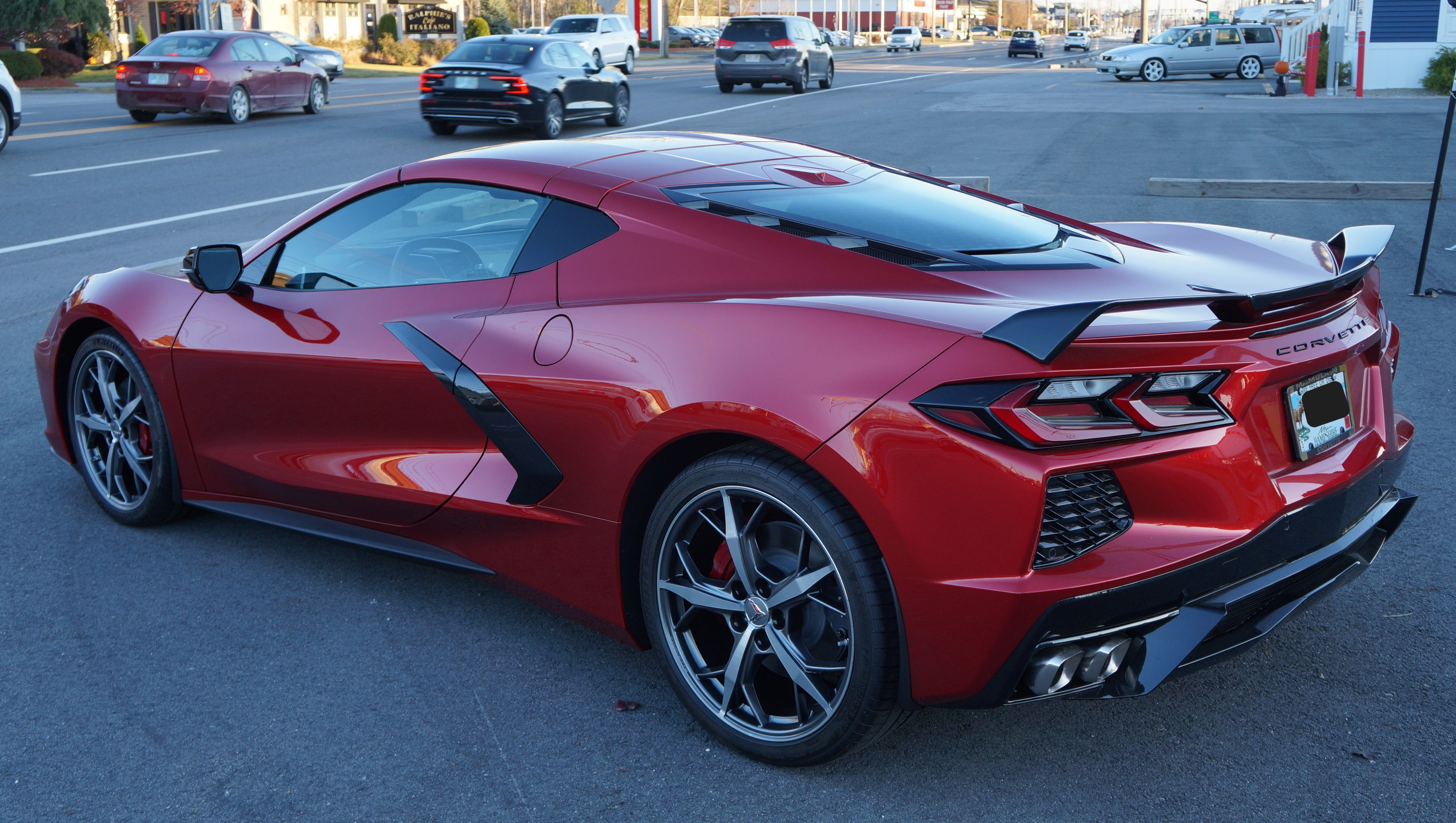 Used 2022 Chevrolet Corvette Stingray Preferred Cpe w/ Engine Appearance Package RWD image 6