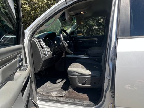 Used 2014 RAM 1500 Lone Star AWD/4WD image 6