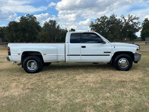 Used 2001 Dodge Ram 3500 Truck 2WD Quad Cab image 4