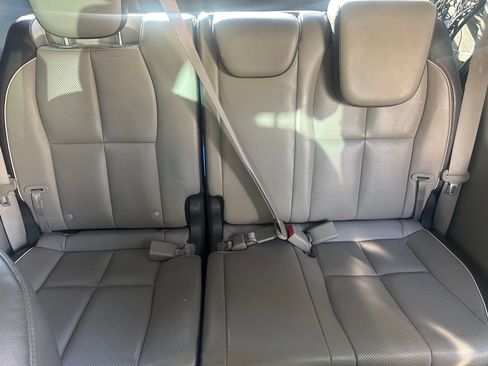 Used 2016 Kia Sedona SX FWD image 9