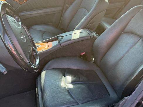 Used 2003 Mercedes-Benz E 320 Sedan image 6