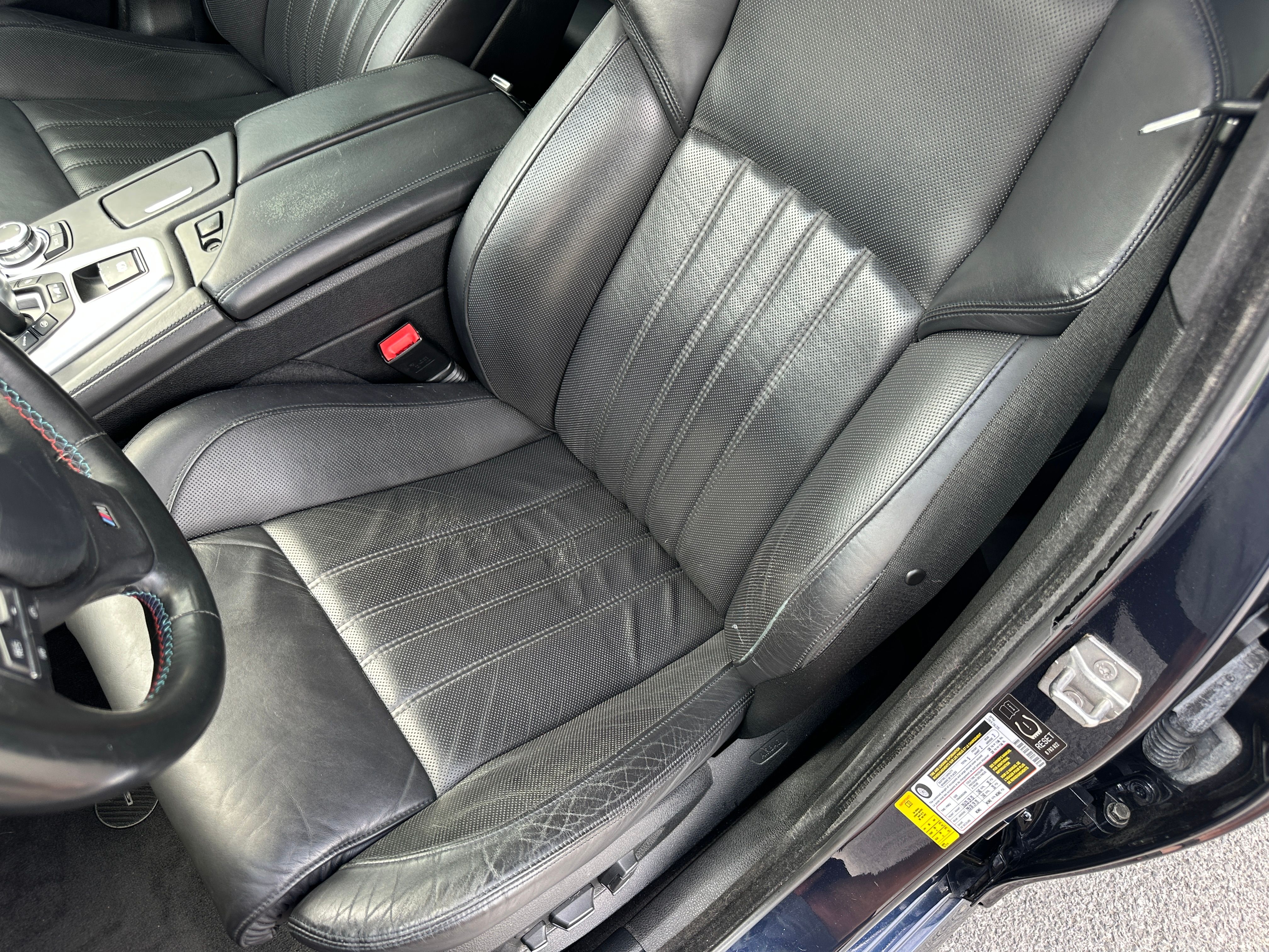 Used 2013 BMW M5 RWD image 16