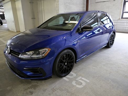 Used 2019 Volkswagen Golf R 4-Door AWD/4WD image 5