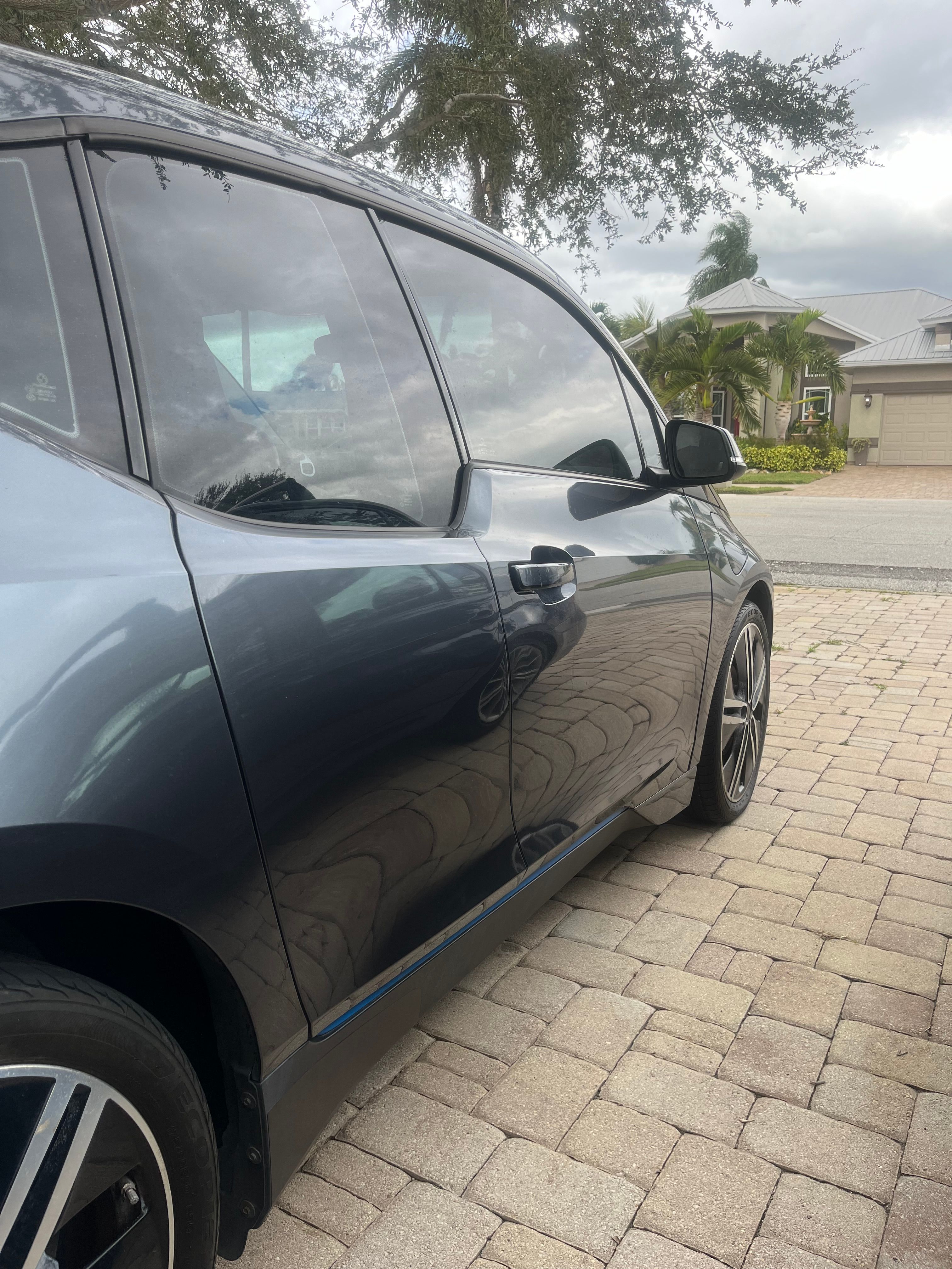Used 2016 BMW i3 w/ Range Extender RWD image 20