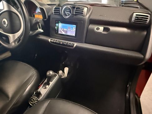 Used 2008 smart fortwo passion RWD image 11