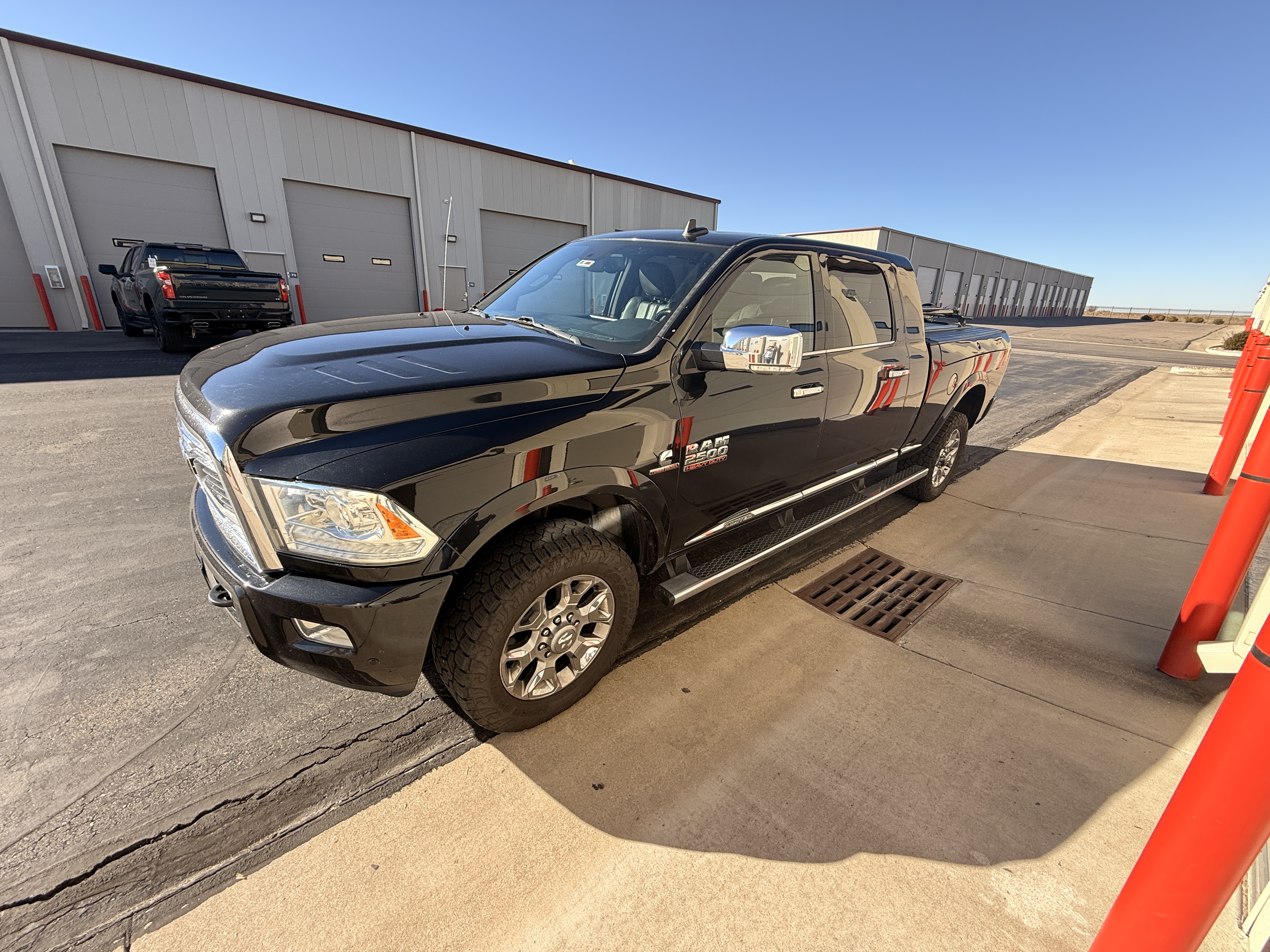 Used 2017 RAM 2500 Limited AWD/4WD image 1