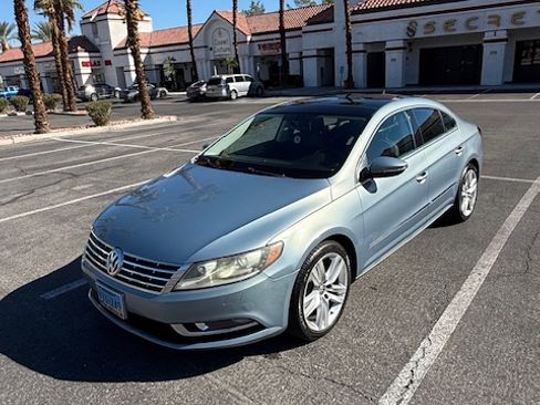 Used 2013 Volkswagen CC Lux image 2