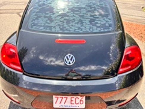 Used 2013 Volkswagen Beetle 2.5 FWD image 14