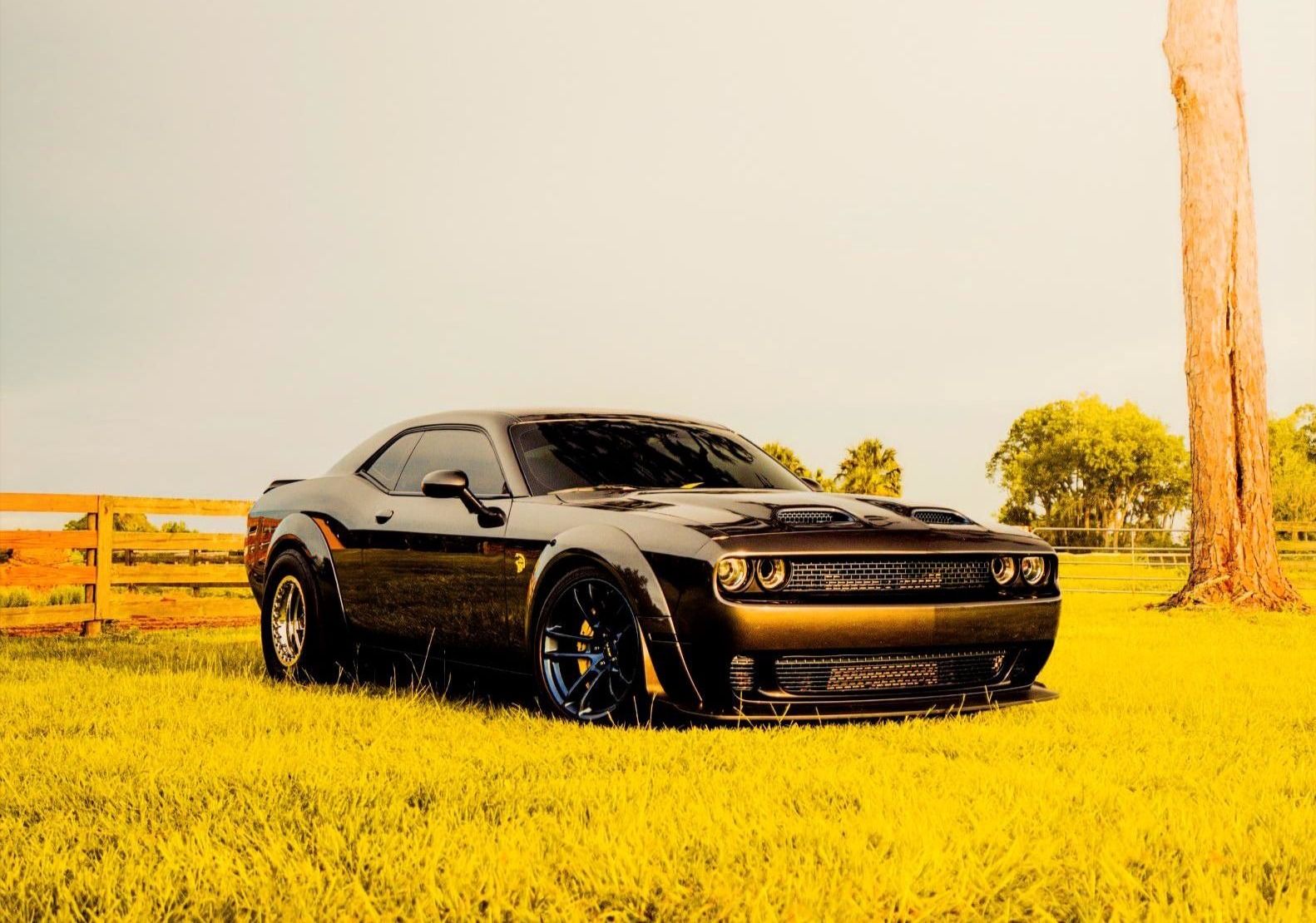 Used 2020 Dodge Challenger SRT Hellcat Redeye RWD image 1