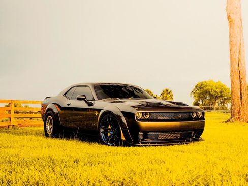 Used 2020 Dodge Challenger SRT Hellcat Redeye RWD image 1