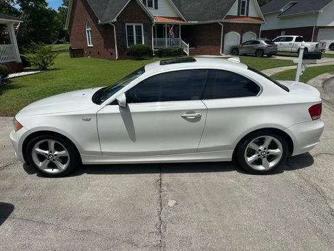 Used 2011 BMW 128i Coupe RWD image 6