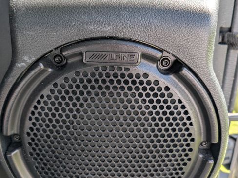 Used 2014 Jeep Wrangler Unlimited Rubicon w/ Dual Top Group image 13