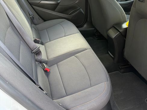 Used 2017 Chevrolet Cruze LS FWD image 8