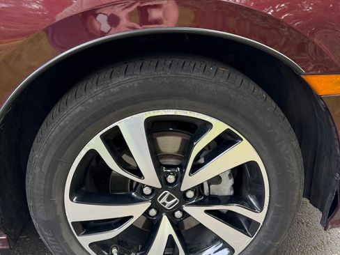 Used 2019 Honda Odyssey Elite image 11