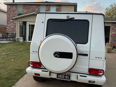 Used 2016 Mercedes-Benz G 63 AMG 4MATIC image 8