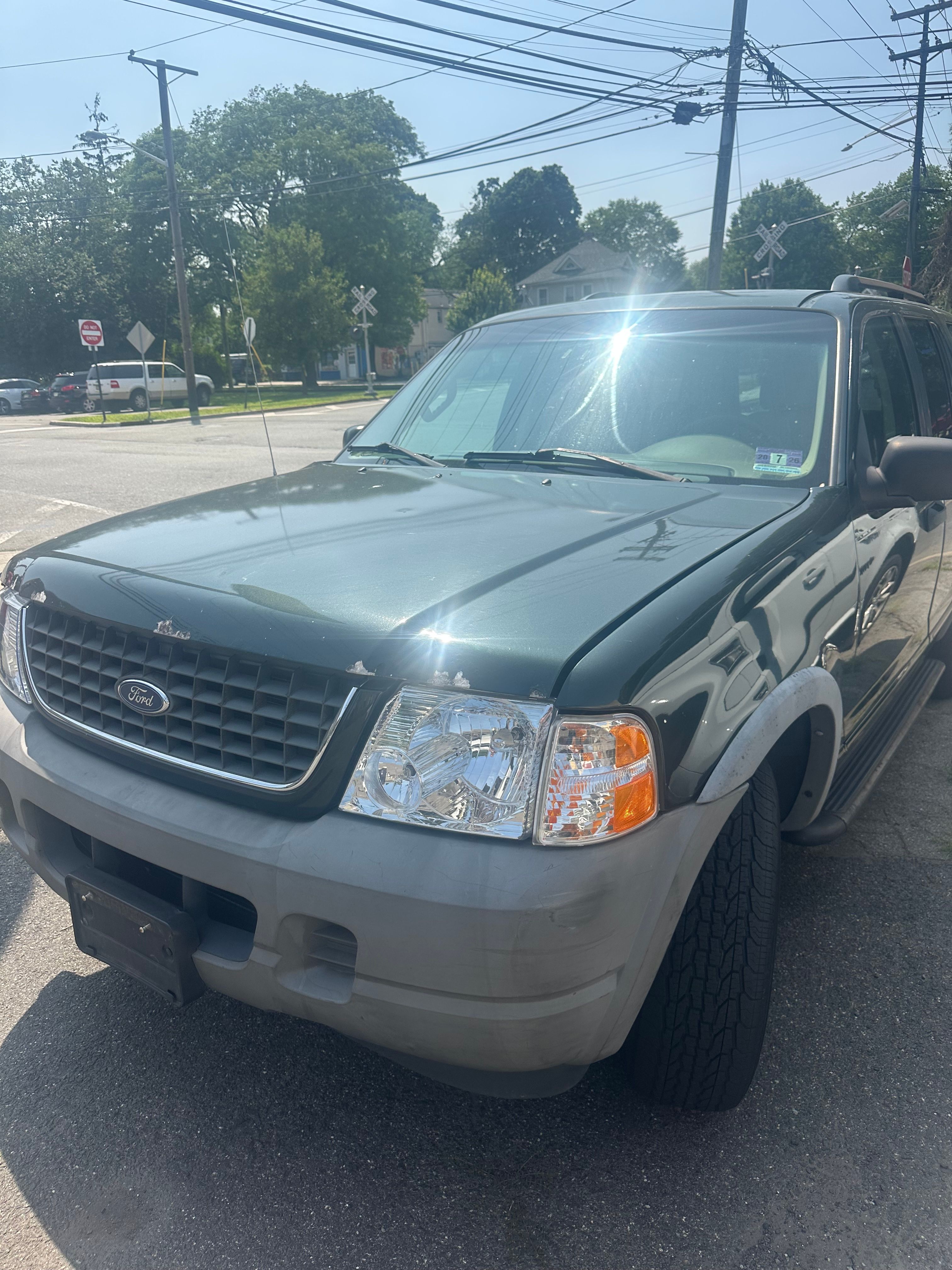 Used 2002 Ford Explorer XLS AWD/4WD image 2