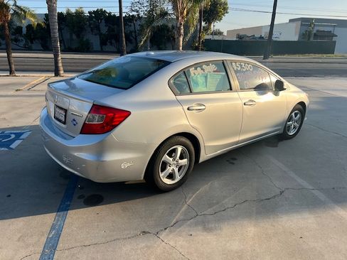 Used 2012 Honda Civic Natural Gas image 8