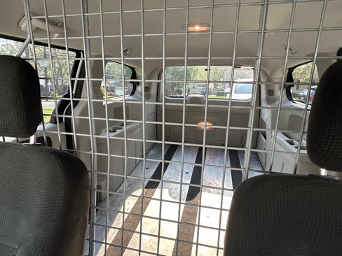 Used 2015 RAM C/V Tradesman image 13