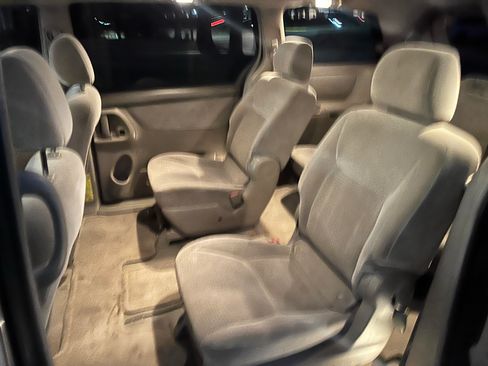 Used 2006 Toyota Sienna CE image 14