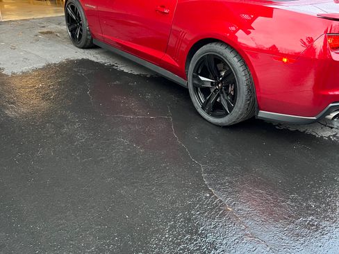 Used 2013 Chevrolet Camaro ZL1 RWD image 6