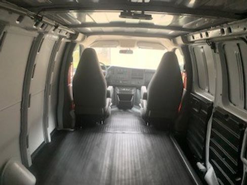 Used 2024 Chevrolet Express 2500 Extended w/ Driver Convenience Package image 5