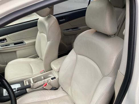 Used 2014 Subaru Crosstrek Touring image 8