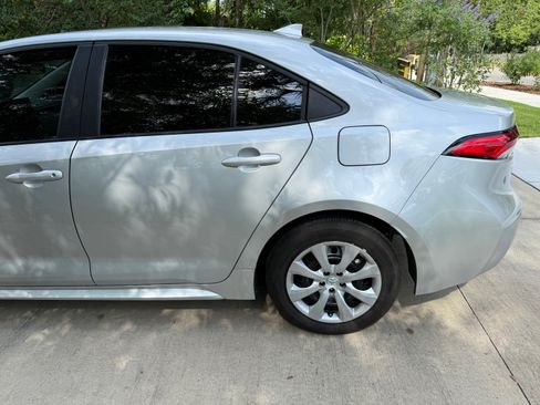 Used 2024 Toyota Corolla LE FWD image 12
