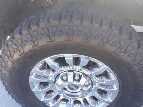Used 2021 Ford F250 Lariat w/ Chrome Package AWD/4WD image 5