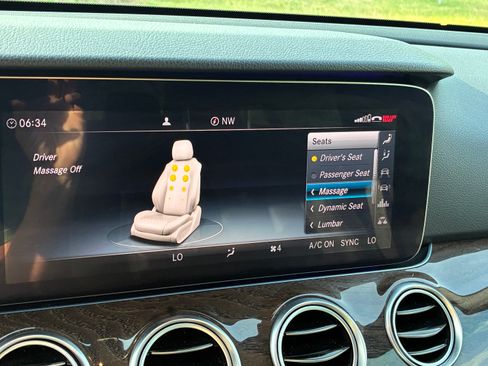 Used 2017 Mercedes-Benz E 300 image 16