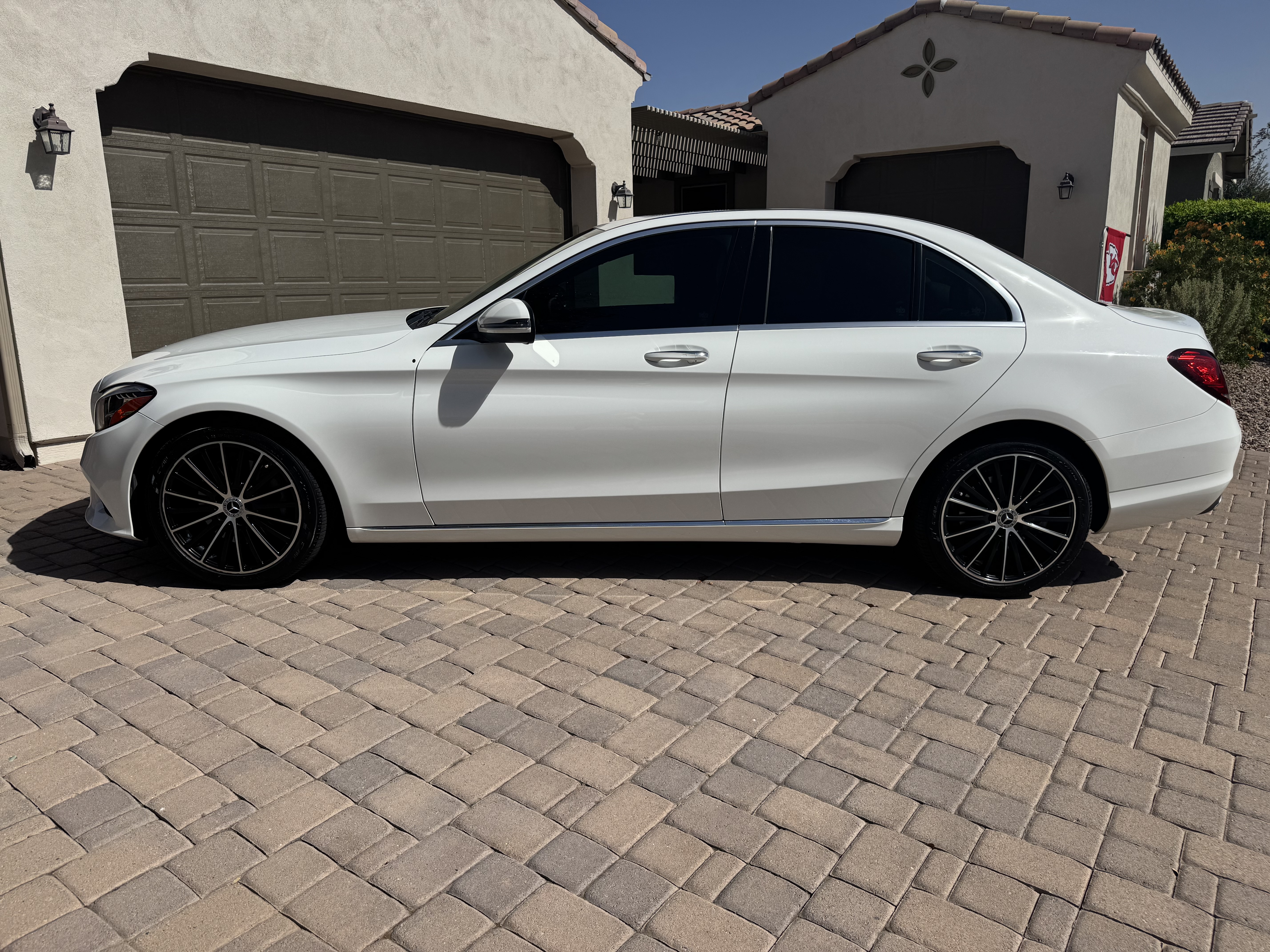 Used 2019 Mercedes-Benz C 300 Sedan image 6