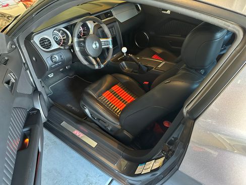 Used 2014 Ford Mustang Shelby GT500 w/ Equipment Group 821A image 13