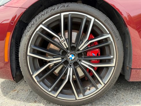 Used 2021 BMW M550i xDrive w/ Executive Package AWD/4WD image 10