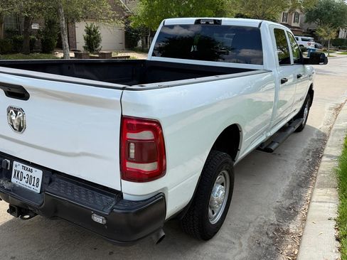 Used 2022 RAM 2500 Tradesman w/ Safety Group image 6