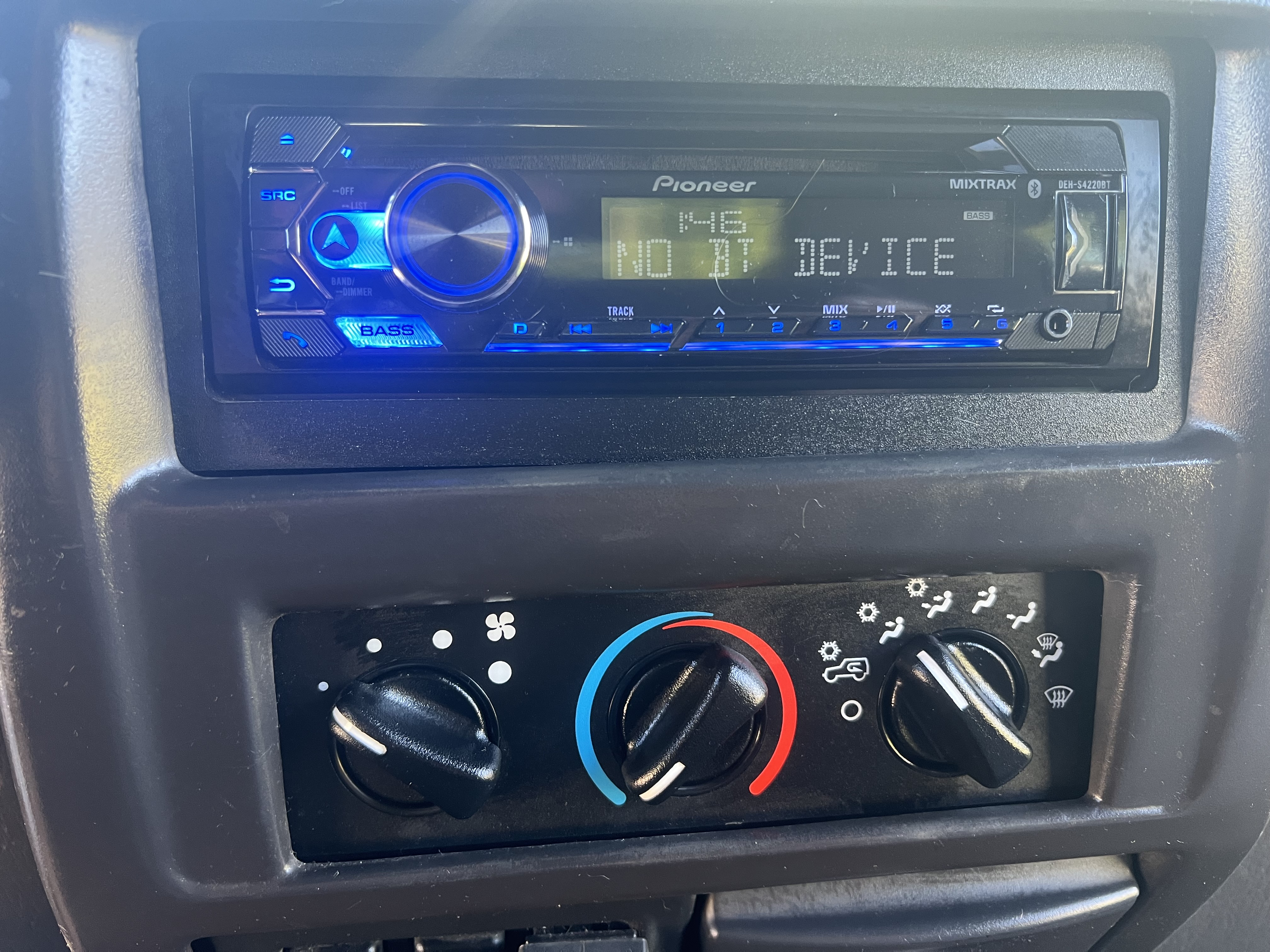 Used 2001 Jeep Wrangler SE AWD/4WD image 14