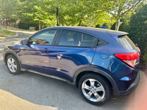 Used 2016 Honda HR-V EX image 5