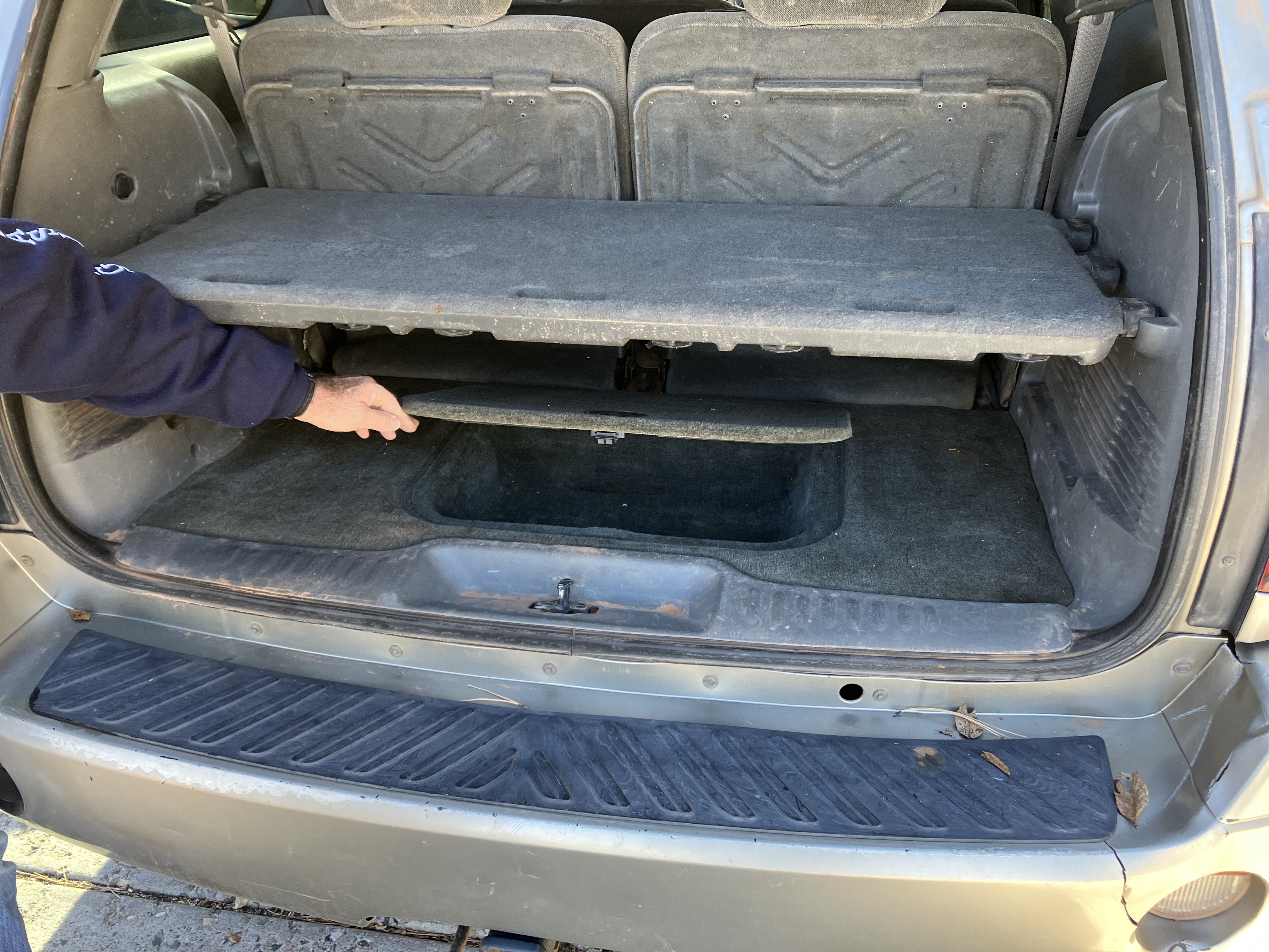 Used 2003 GMC Envoy XL SLE w/ 1SB Preferred Equipment Group AWD/4WD image 13