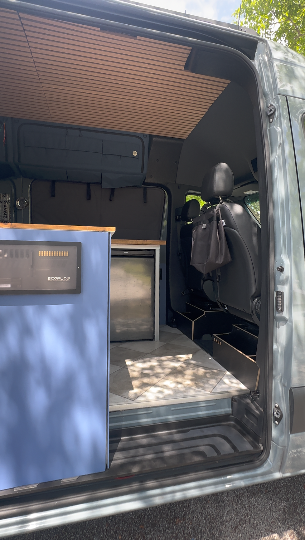 Used 2023 Mercedes-Benz Sprinter 2500 image 11