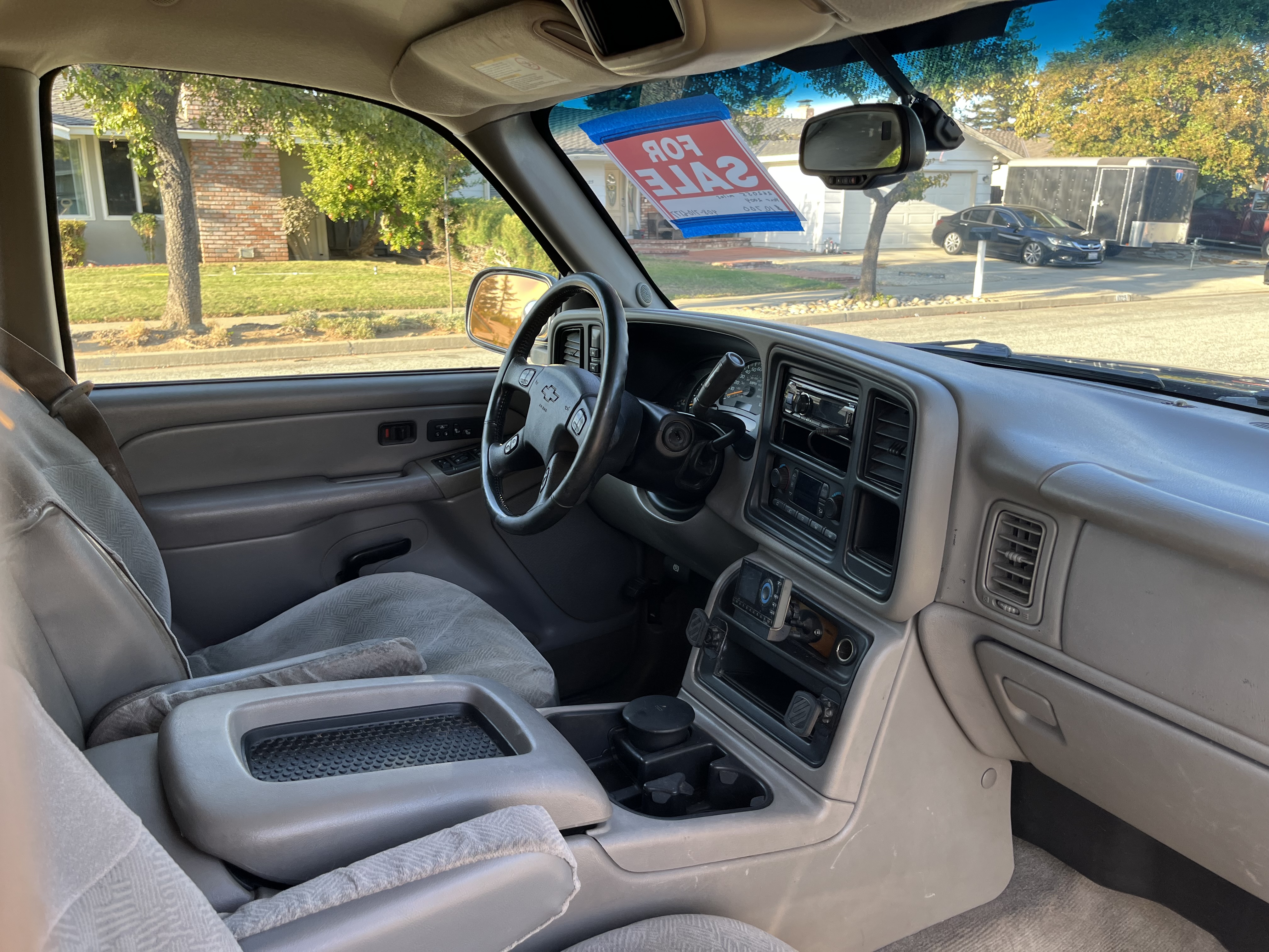 Used 2004 Chevrolet Silverado 2500 LT w/ Skid Plate Package AWD/4WD image 13
