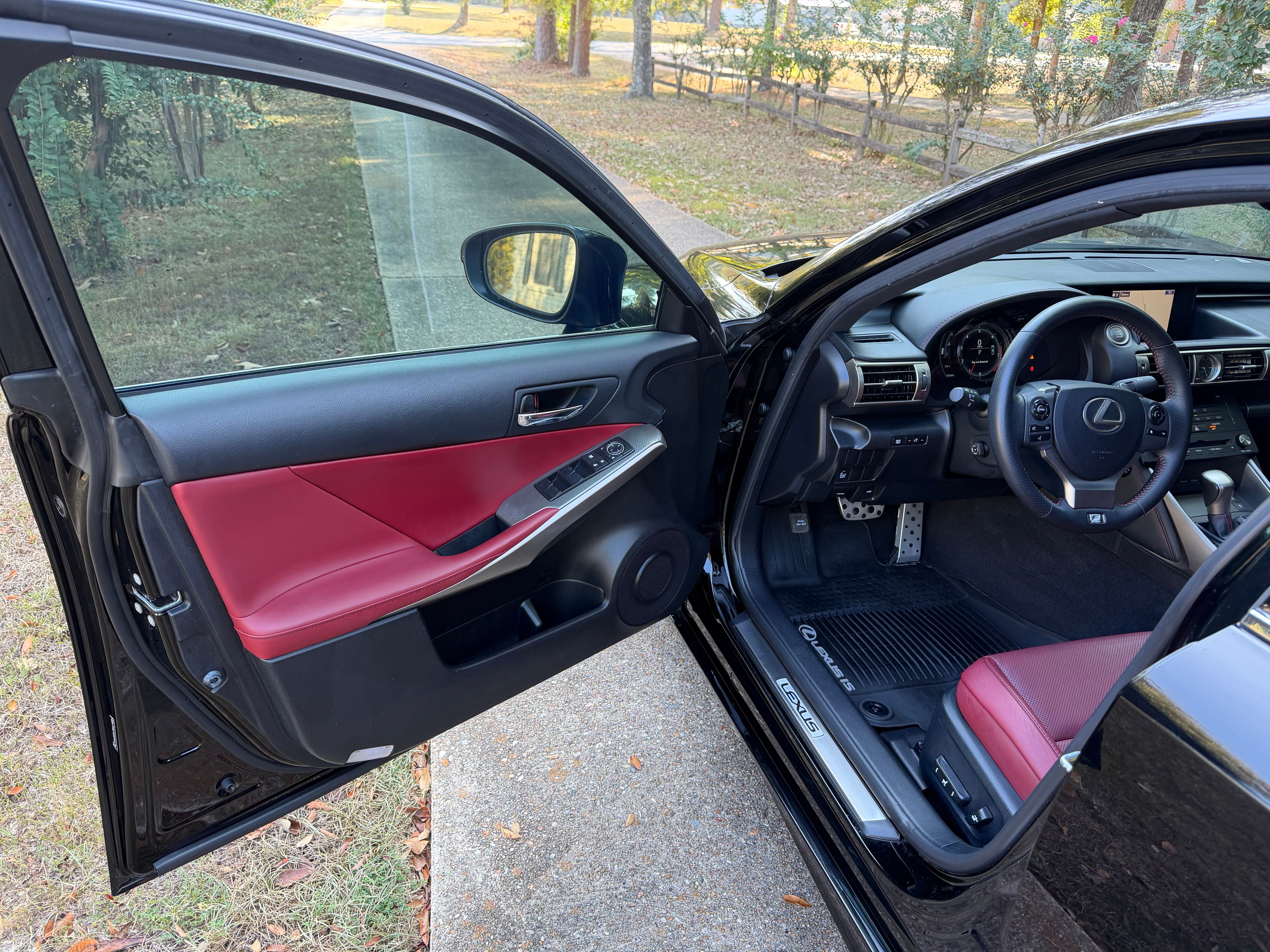 Used 2015 Lexus IS 350 w/ F-Sport Package RWD image 16