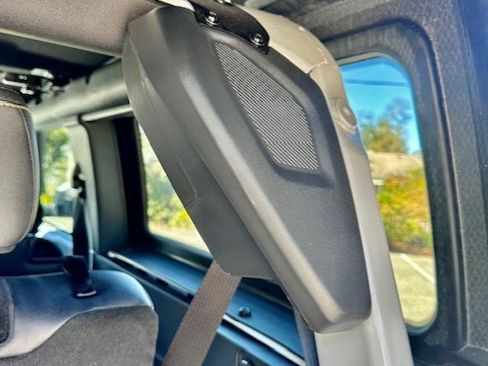 Used 2024 Ford Bronco Badlands image 18