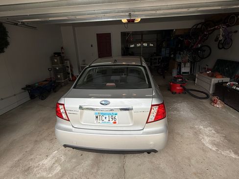 Used 2011 Subaru Impreza 2.5i Premium w/ PWR Moonroof Value Pkg AWD/4WD image 12