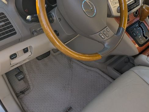 Used 2004 Lexus RX 330 330 Sport Utility 4D image 7