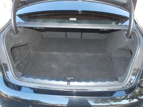 Used 2023 BMW 330e 330e Sedan 4D w/ M Sport Package image 21